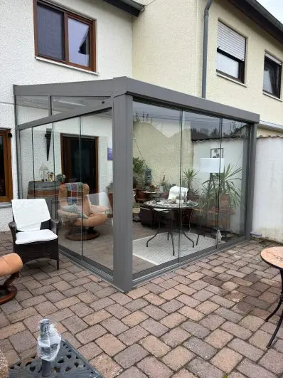 Wintergartenreinigung Privathaus Anthrazit Rahmen Rhein-Main RELTRO